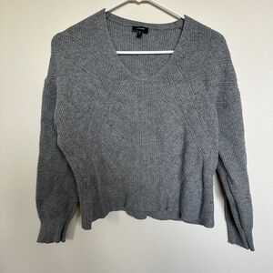EXPRESS Gray V-Neck Cable Knit Sweater